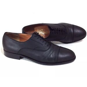 Salvatore Ferragamo Matte Black Oxfords Soze 10